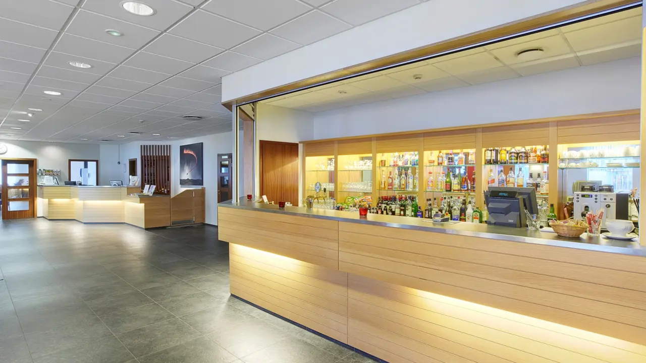 Hotel Cabin, Reykjavík Bar Reception