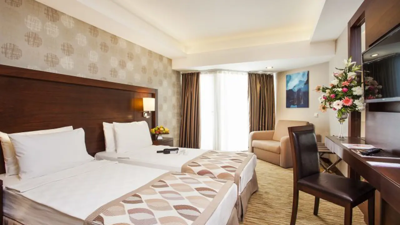 Salamis Bay Conti Hotel Twin Park Room