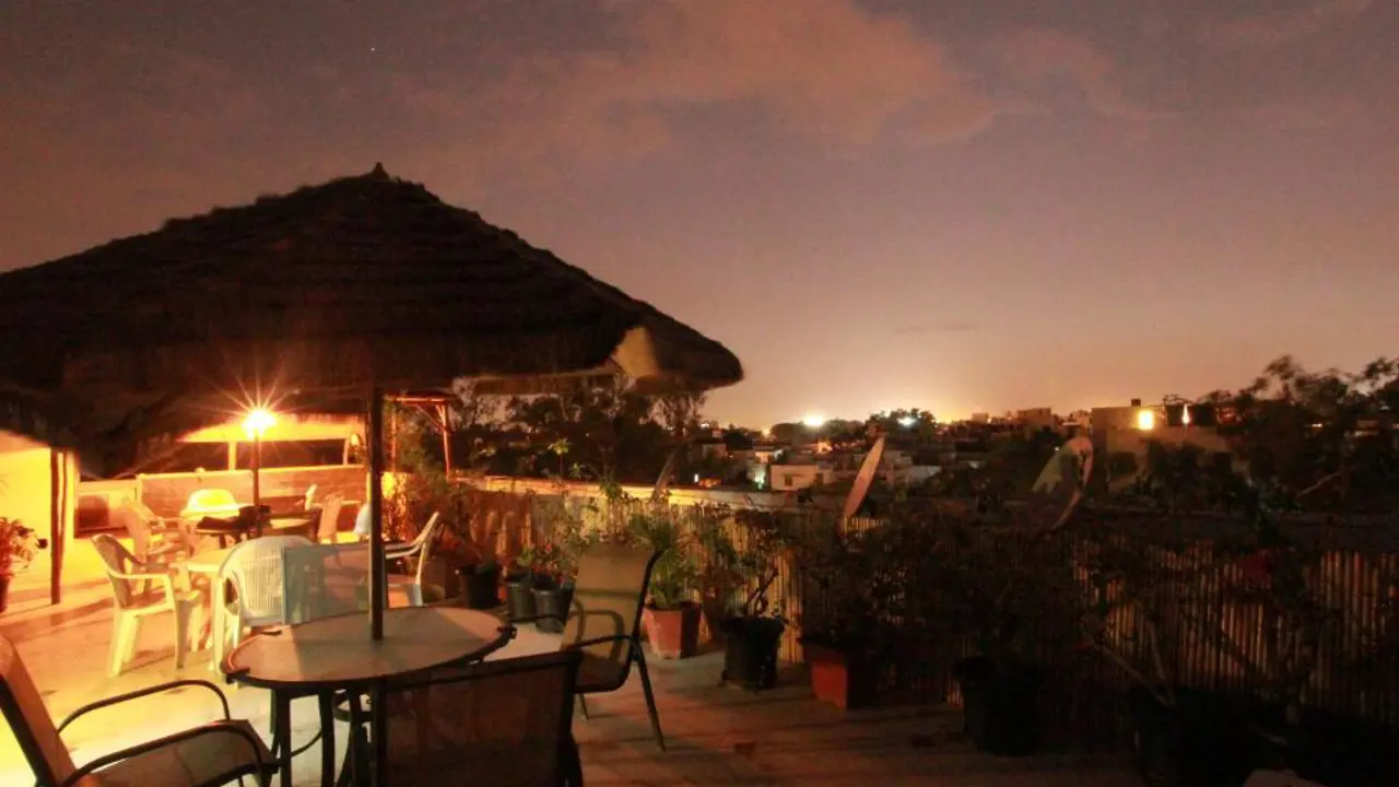 Colonel’S Retreat Hotel Roof Terrace