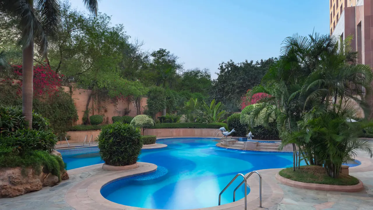 Sheraton Delhi Swimming Pool