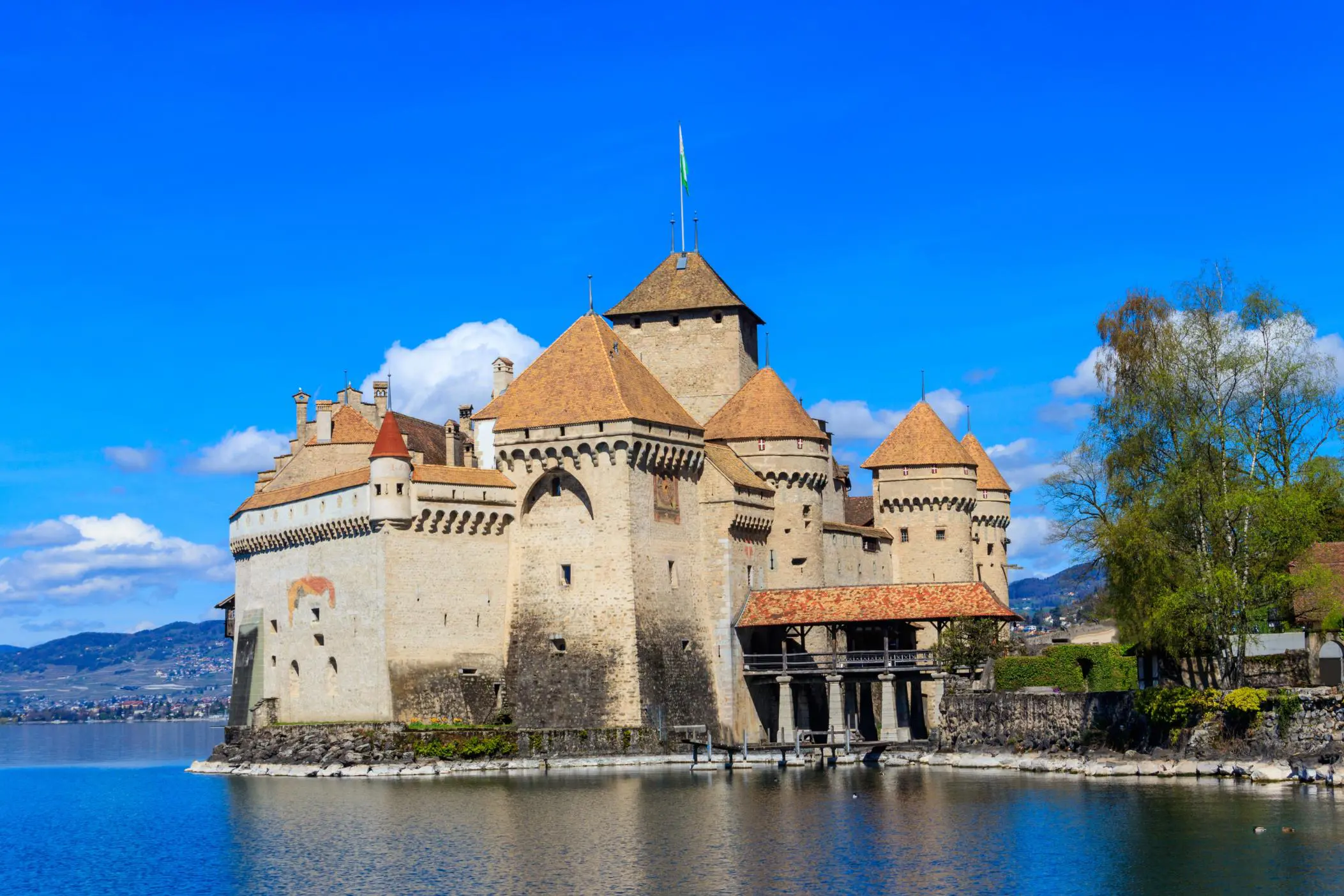 Shutterstock 2591799319 Chateauchillon