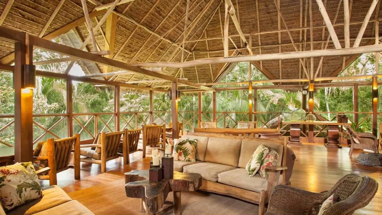 The lounge room at Inkaterra Hacienda Concepción hotel in Puerto Maldonado
