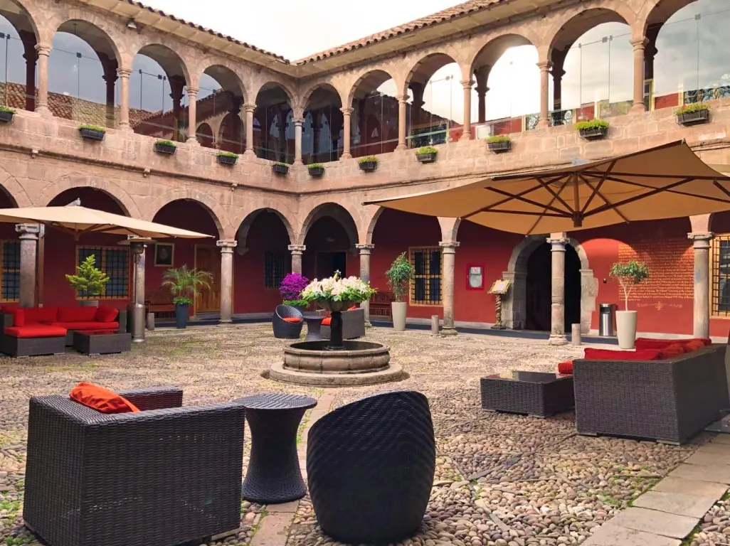Costa del Sol Wyndham, Cusco, courtyard