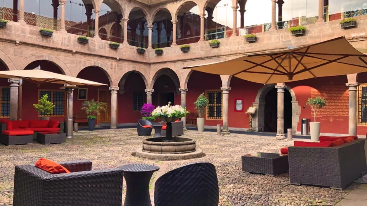 Costa del Sol Wyndham, Cusco, courtyard