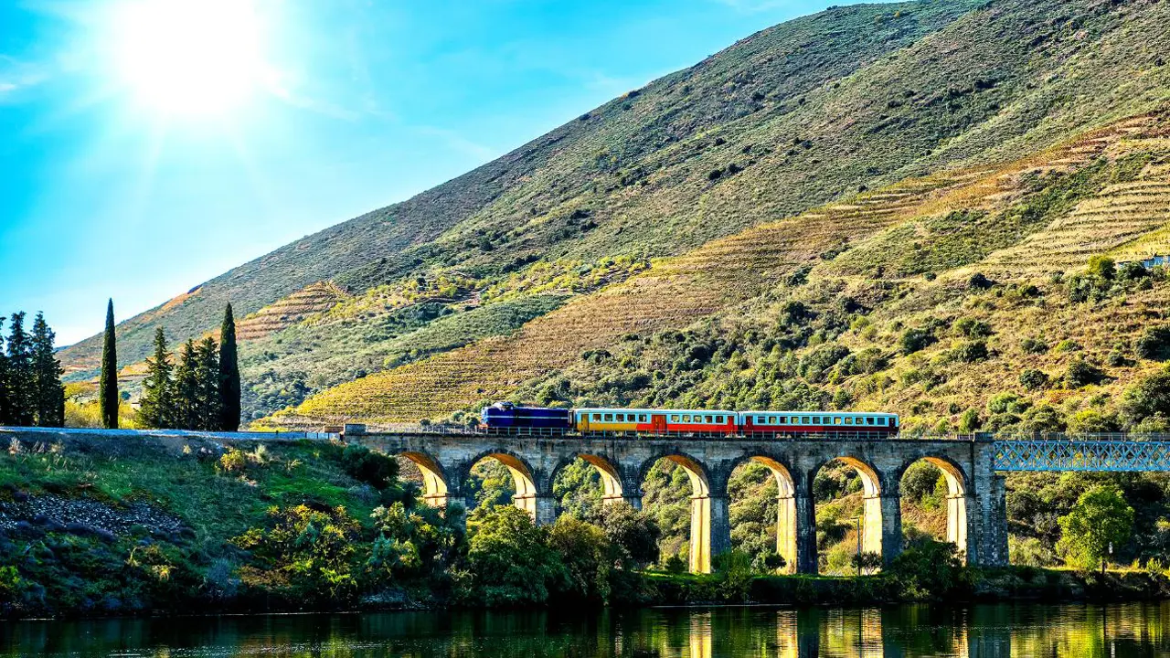 Little Train, Douro Valley