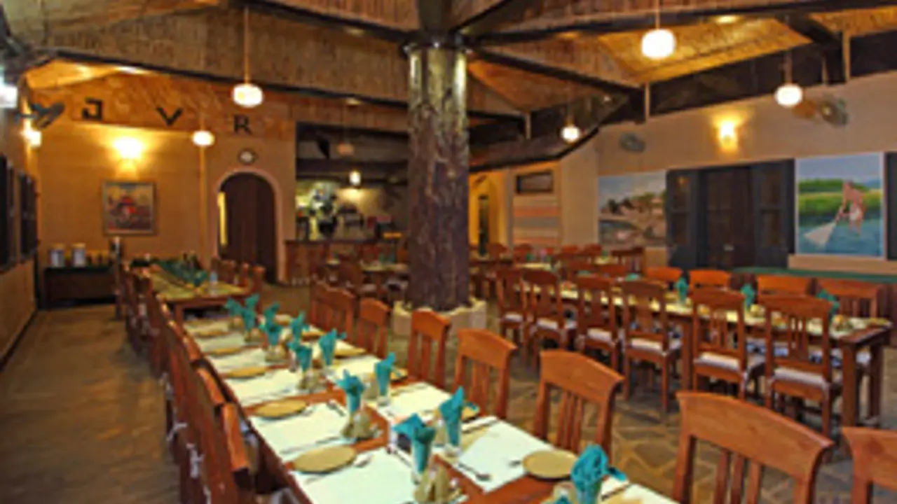 Tigers, The Taj Mahal And Nepal Touring Hotels Image 1