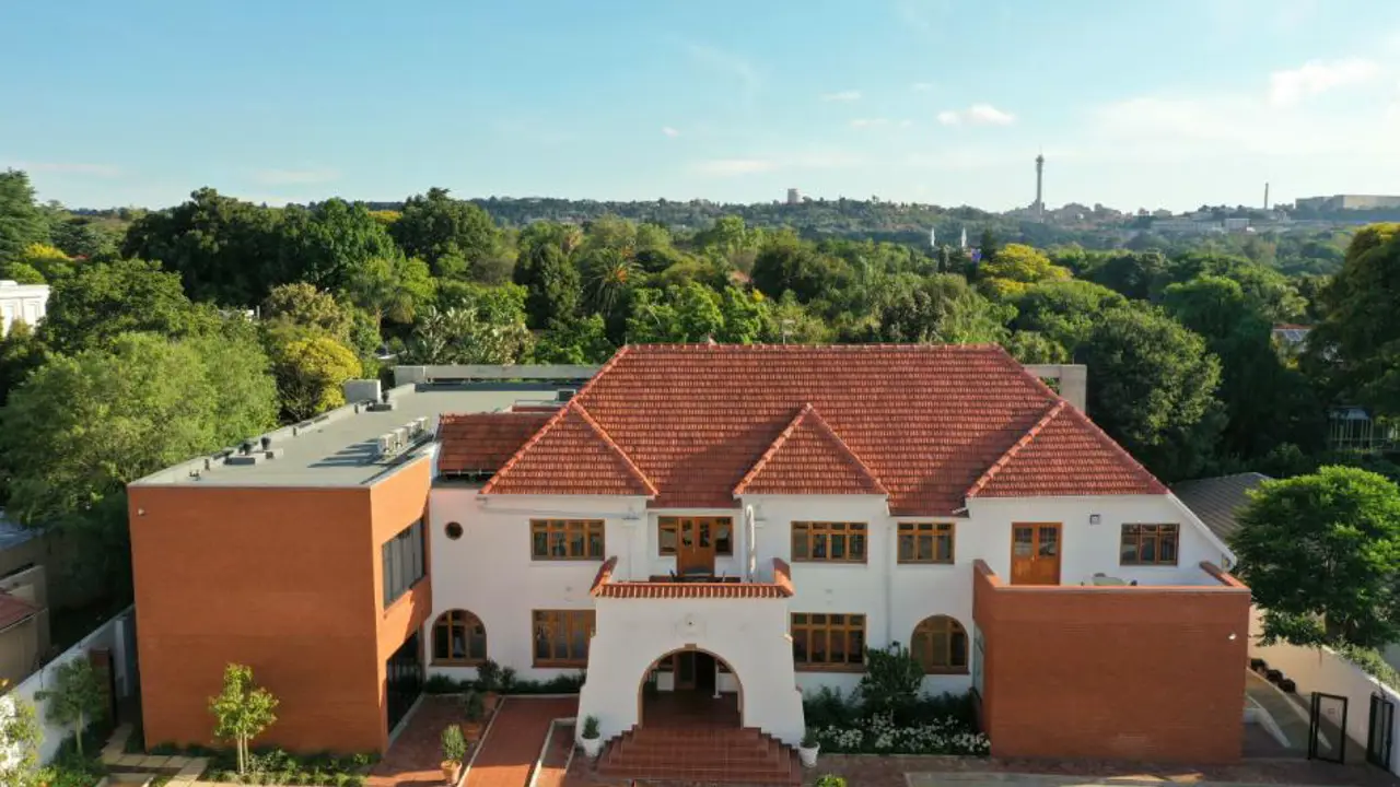 Sanctuary Mandela, Johannesburg Exterior