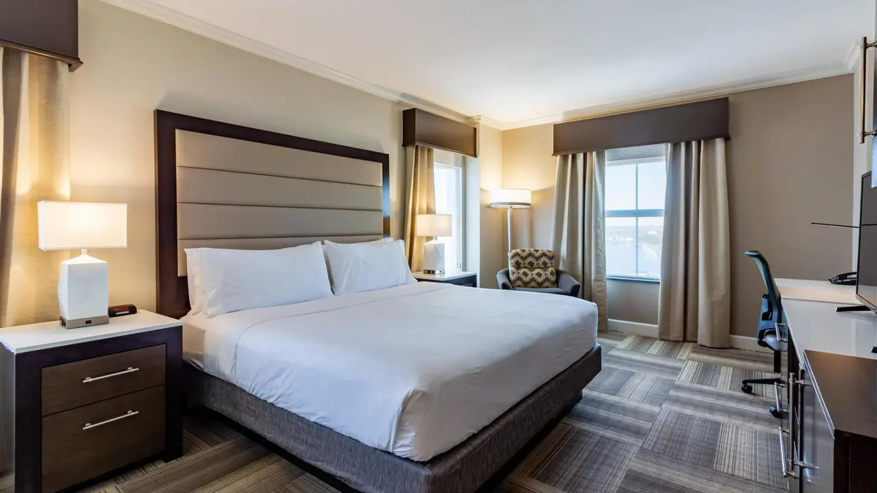 Staybridge Suites Savannah Historic District, Savannah Bedroom