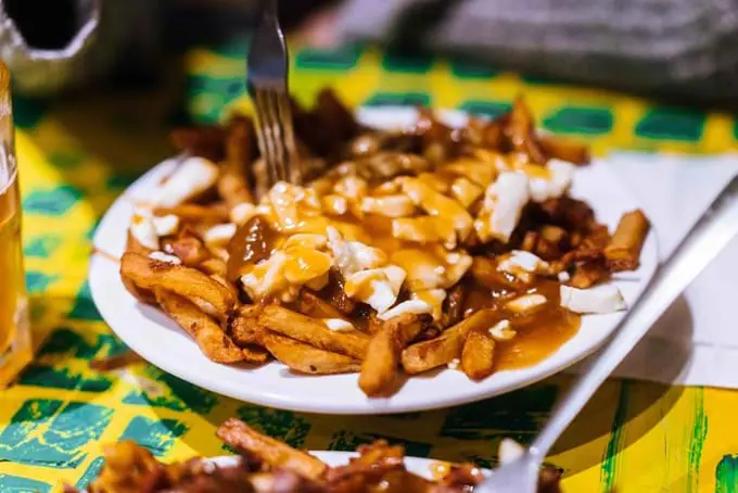 How To Delicious, Cheesy Canadian Poutine 2