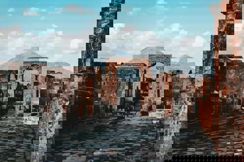 Travel back in time at Pompeii