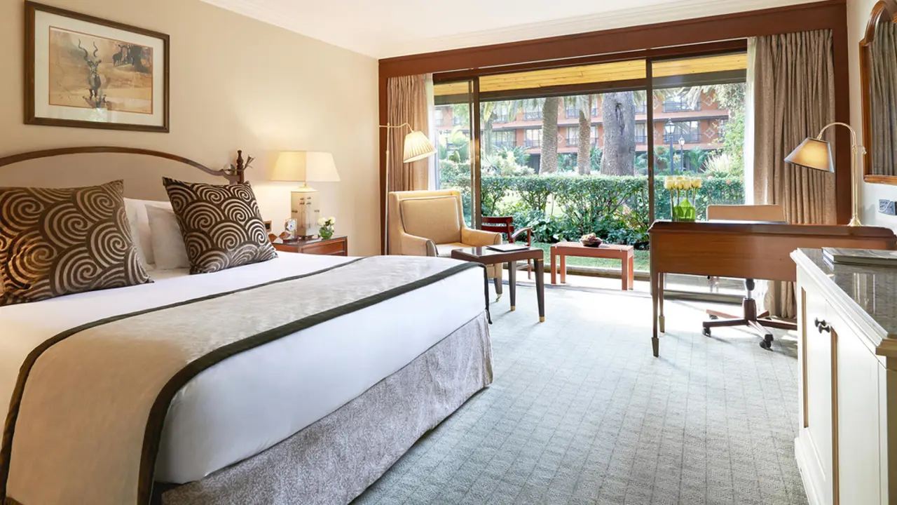 Kenya Grand Safari Stay At Treetops Touring Hotels Image 1