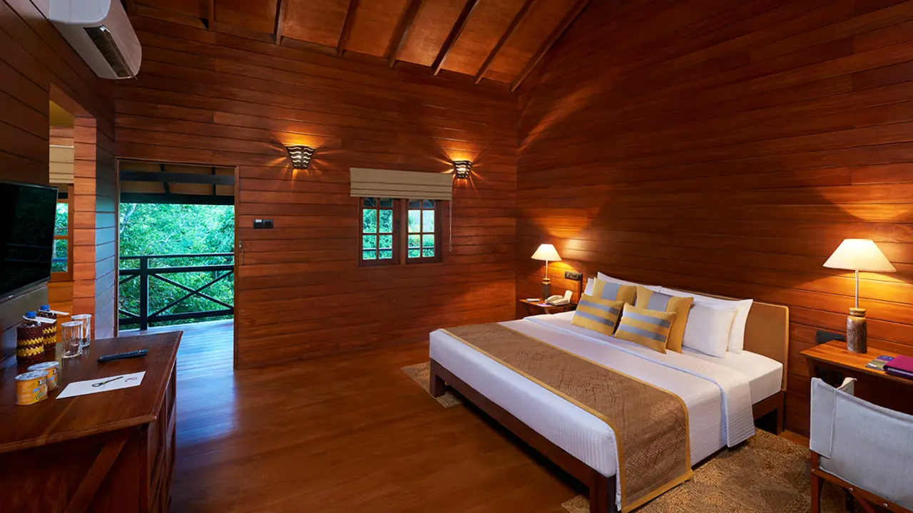 Sri Lanka Temples, Safari And Beach Touring Hotels Image 7