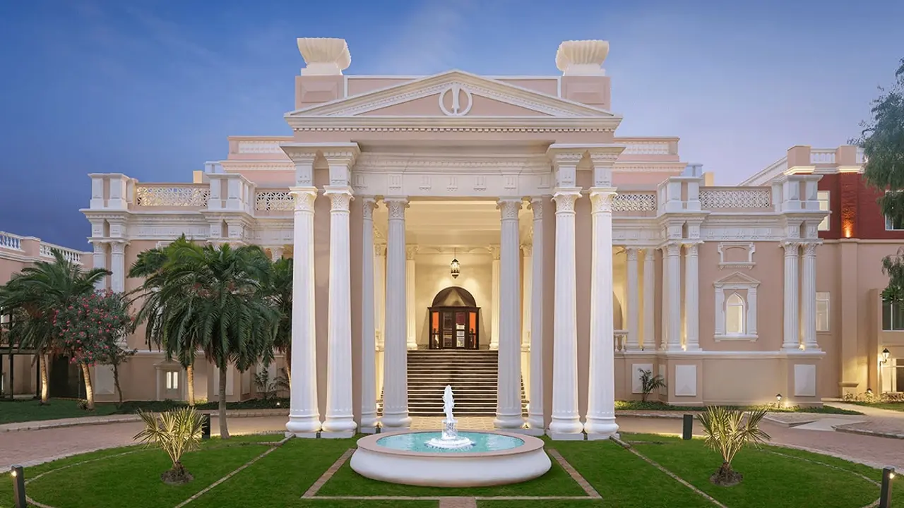 Solo India’S Golden Triangle, Shimla, And Amritsar’S Golden Temple Touring Hotels Image 3