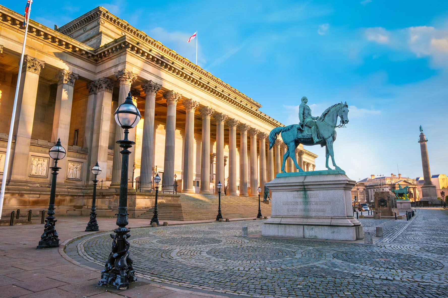 1920 Adobestock 260635336 Prince Albert Statue At St George's Hall, Liverpool