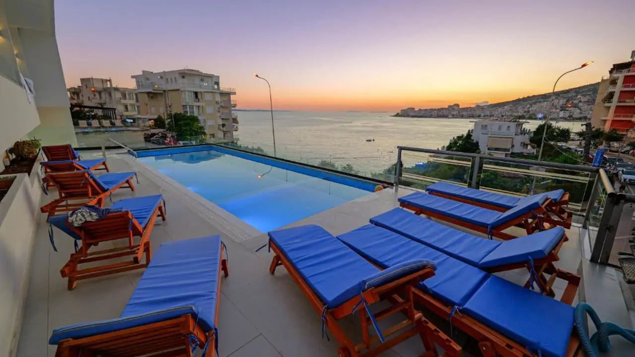 Hotel Vola, Sarandë, pool