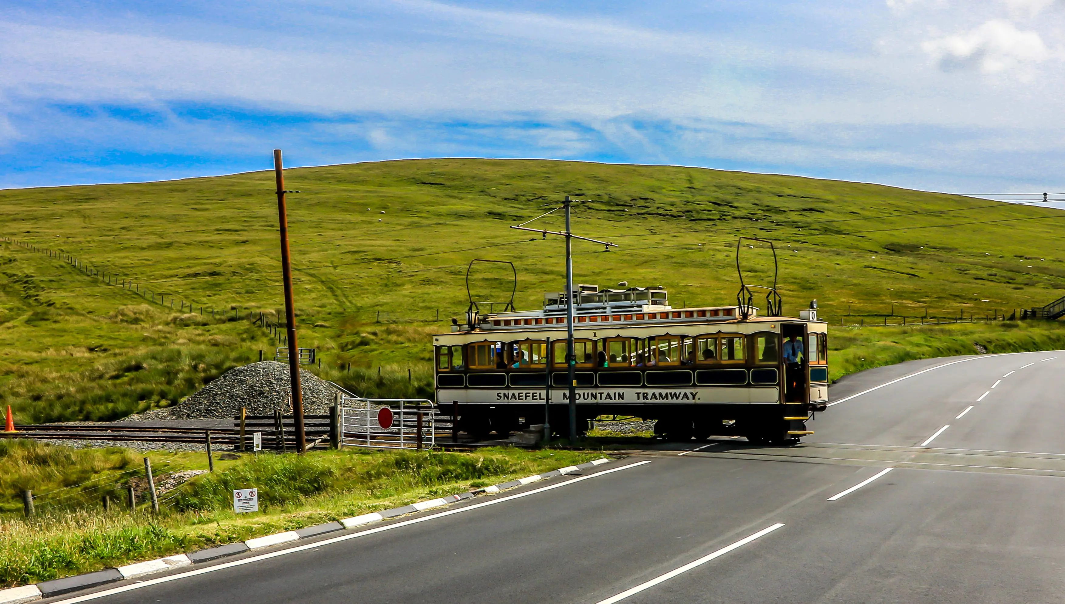 Shutterstock 1274043445