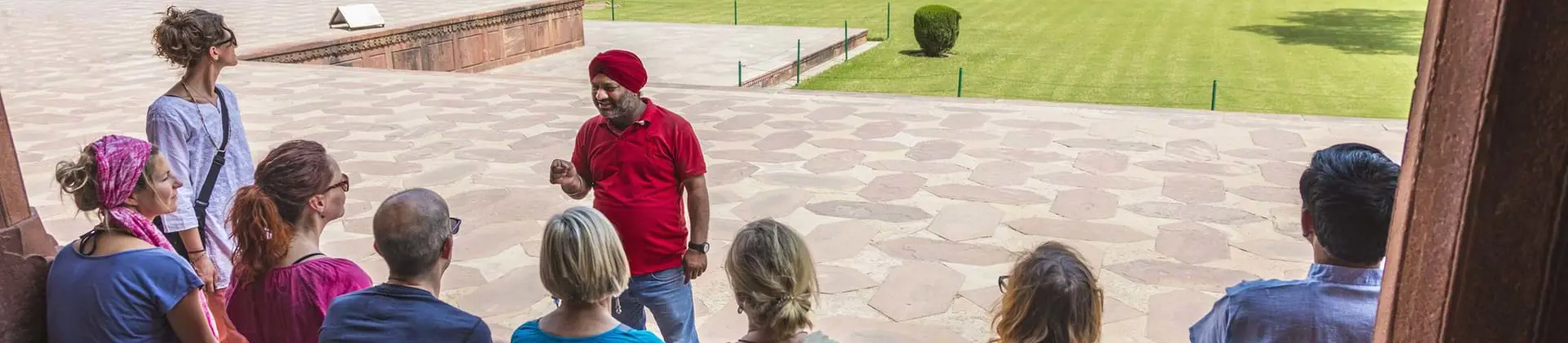 Gettyimages 690403612 Taj Mahal Tour Guide Preview