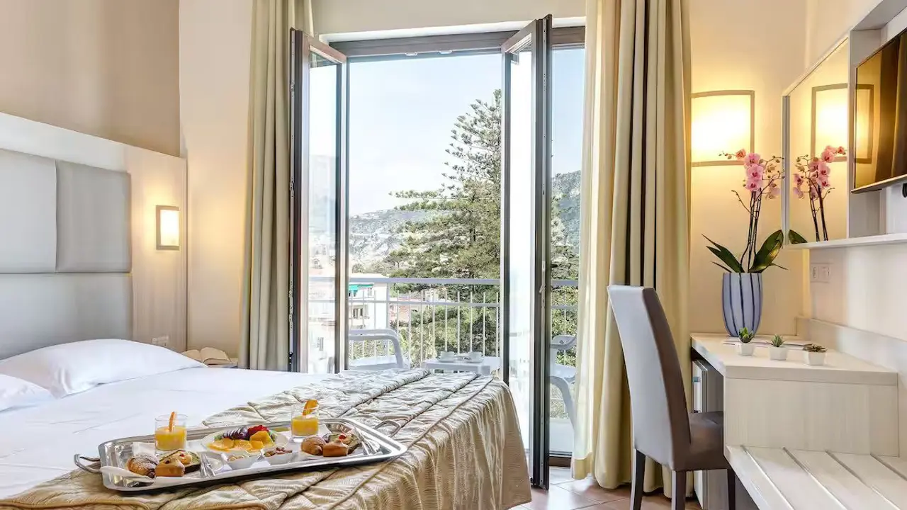Hotel Caravel, Sant' Agnello, Bedroom