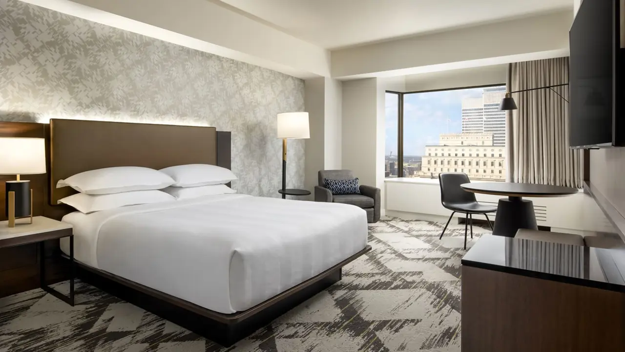 Canada Niagara Falls To The Rockies And Vancouver 2024 Touring Hotels Image 3