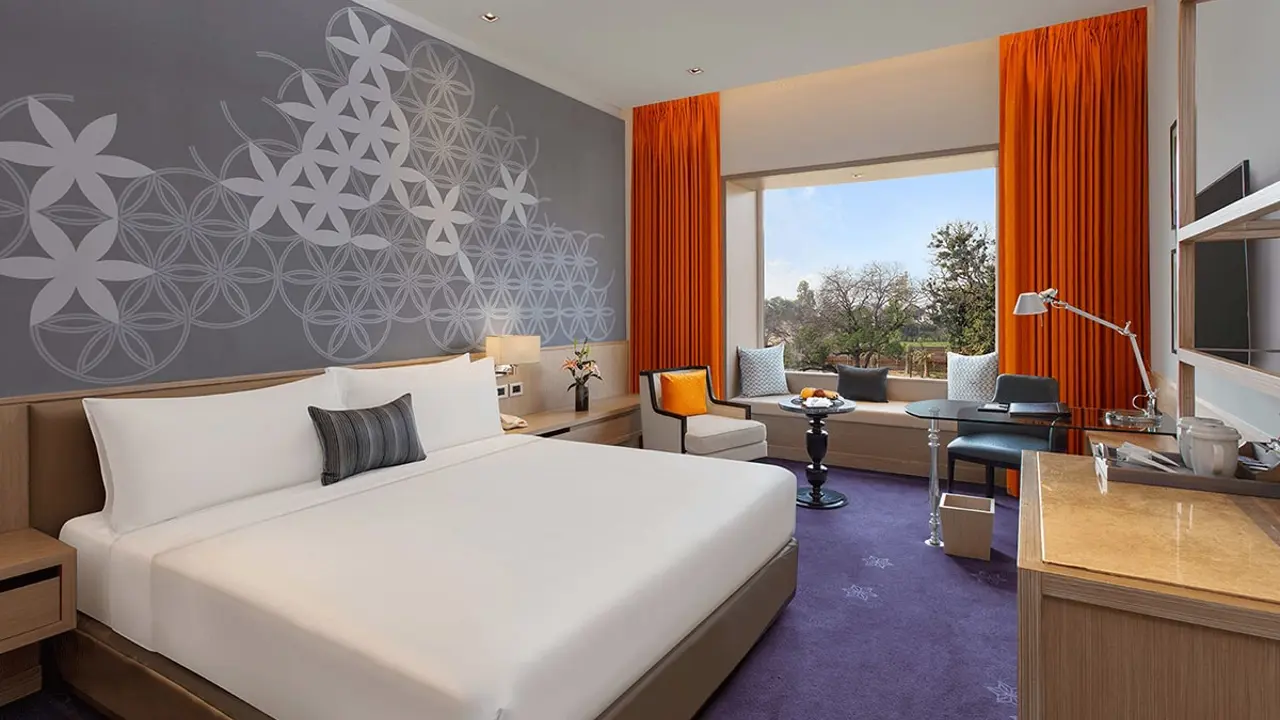 Solo India’S Golden Triangle, Shimla, And Amritsar’S Golden Temple Touring Hotels Image 4